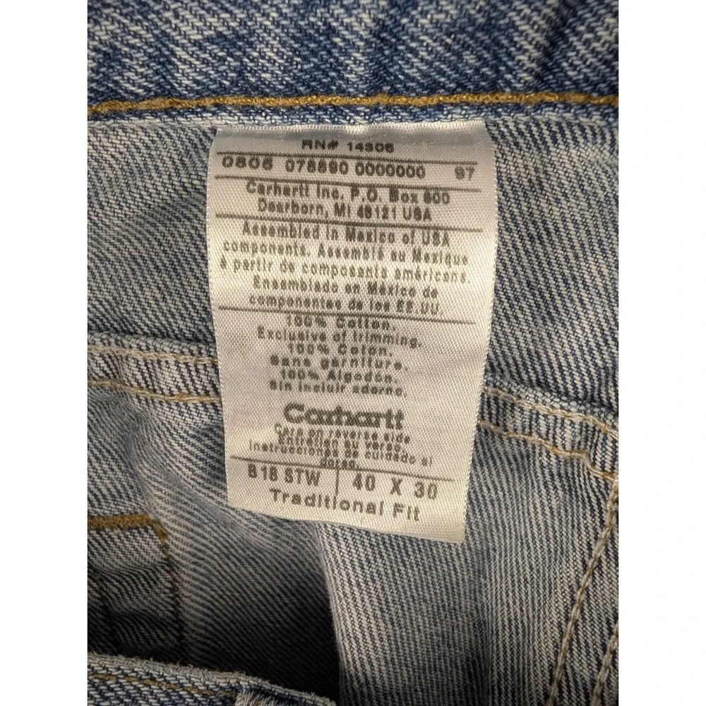 Carhartt traditional fit